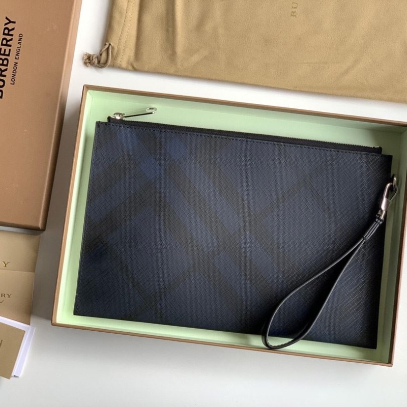 B**rry clutch bags